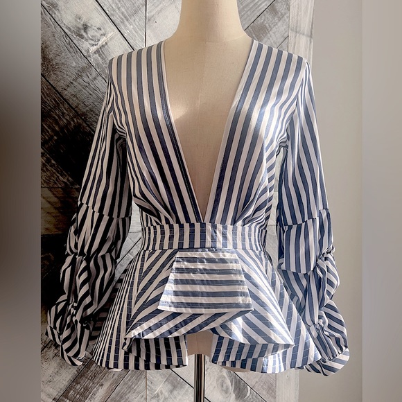 AOMEI ORIGAMI PEPLUM STRIPED TOP - Picture 4 of 12